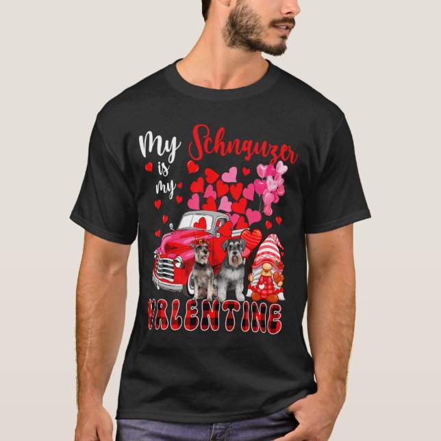 Camiseta My Schnauzer Is My Valentine Two Dogs With Gnome P (Frente)