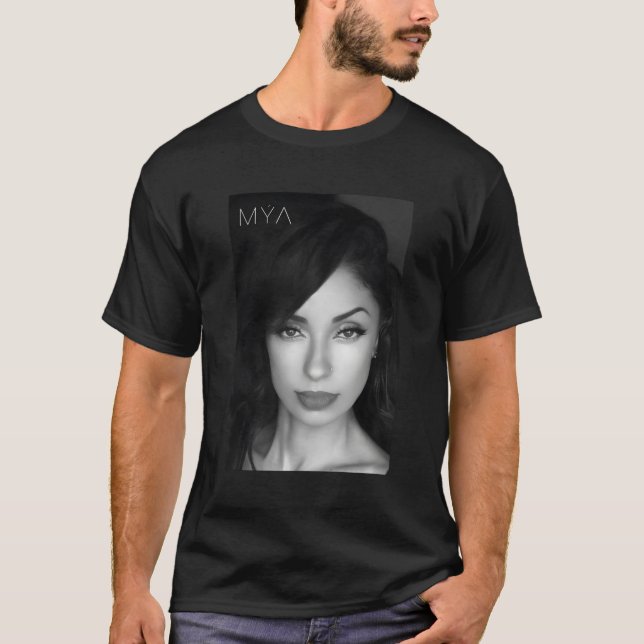 Camiseta Mya Close-Up Black White (Frente)
