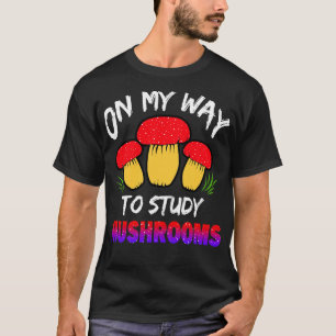 Camiseta Mycologia A Caminho De Estudar Cogumelos