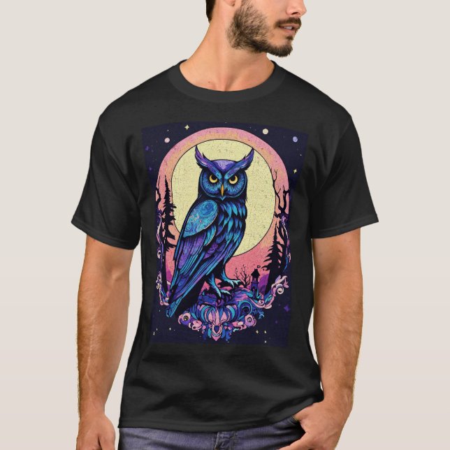Camiseta Mystic Moon Owl Encantando Estilo Nocturno (Frente)