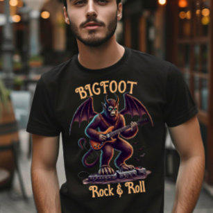 Camiseta Mythical Rockstar: Bigfoots Guitar Solo