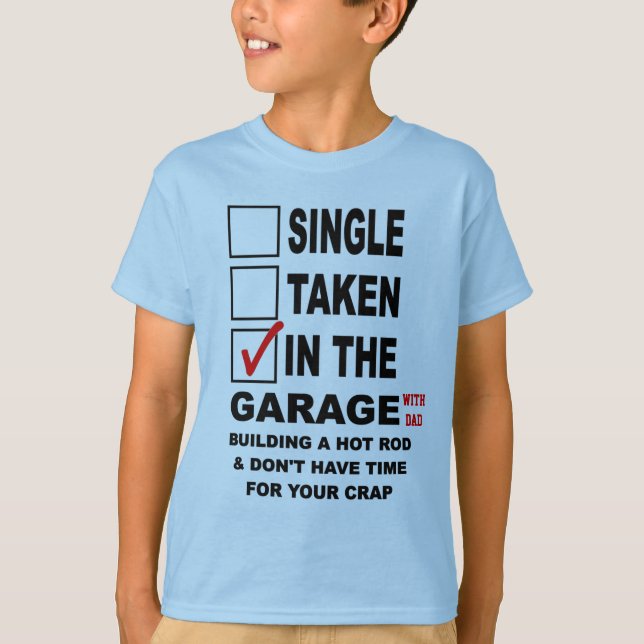 CAMISETA NA GARAGEM (COM PAI) QUE CONSTRÓI UM HOT ROD (Frente)