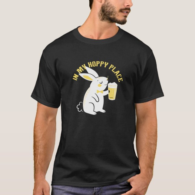 Camiseta Na Minha Casa Hoppy, Um Dia de São Patrício Engraç (Frente)