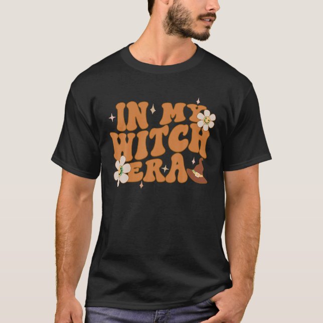 Camiseta Na Minha Época Da Bruxa, O Retron Groovy Witchy Fu (Frente)