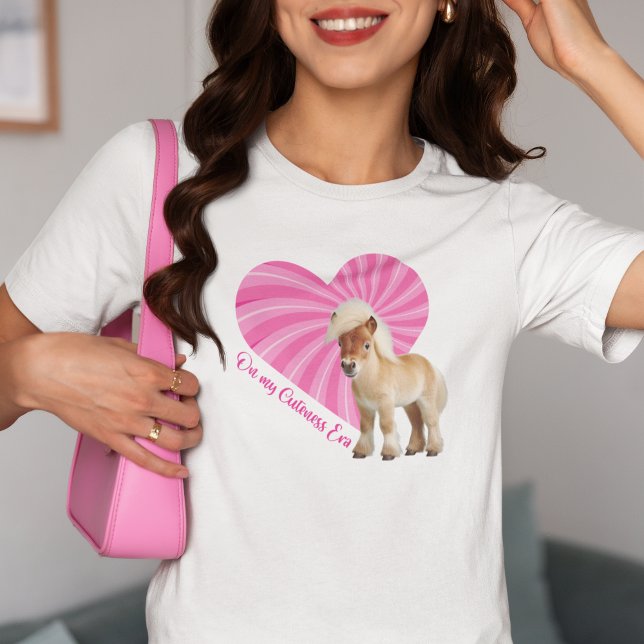 Camiseta Na minha era da beleza | Super Cute Pony (On my Cuteness Era T-Shirt with super cute Pony)