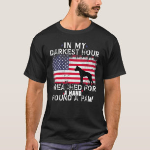 Camiseta Na Minha Hora Mais Escura Eu Cheguei Para Encontra