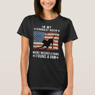 Camiseta na minha hora mais escura quando precisava de uma 