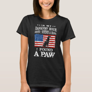 Camiseta Na Minha Hora Mais Escura Quando Precisava De Uma