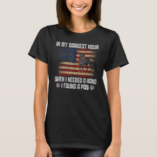 Camiseta Na Minha Hora Mais Escura Quando Precisava De Uma