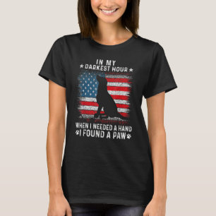 Camiseta Na Minha Hora Mais Escura Quando Precisei de Uma M