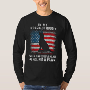 Camiseta Na Minha Hora Mais Escura Quando Precisei de Uma M