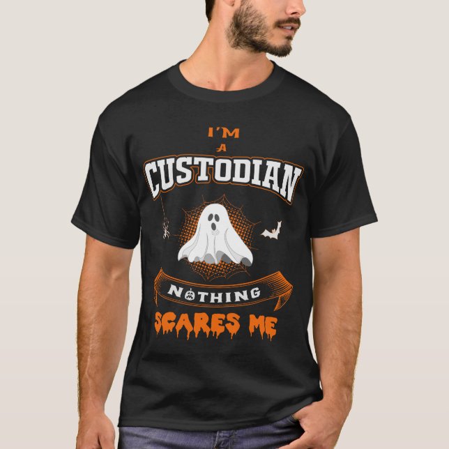 Camiseta Nada sustos mim eu sou um guarda (Frente)