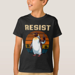 Camiseta Nadadeiras de pinguim resistem a pinguins engraçad