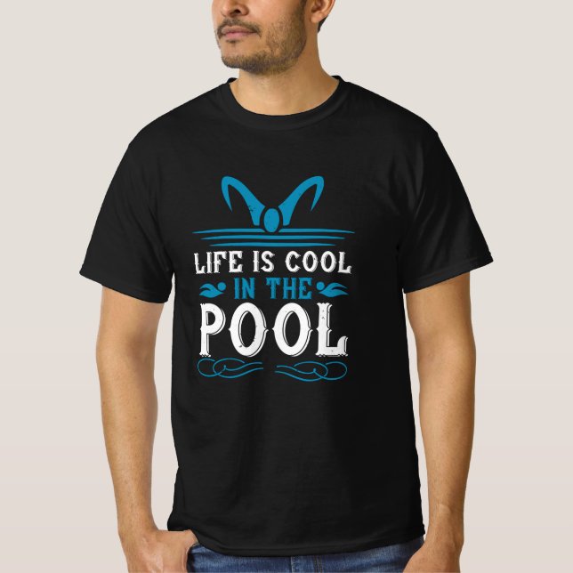 Camiseta Nadar - A vida é legal na piscina (Frente)