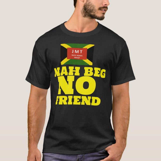 Camiseta NAH BEG SEM AMIGO T-Shirt Básico Escuro (Frente)