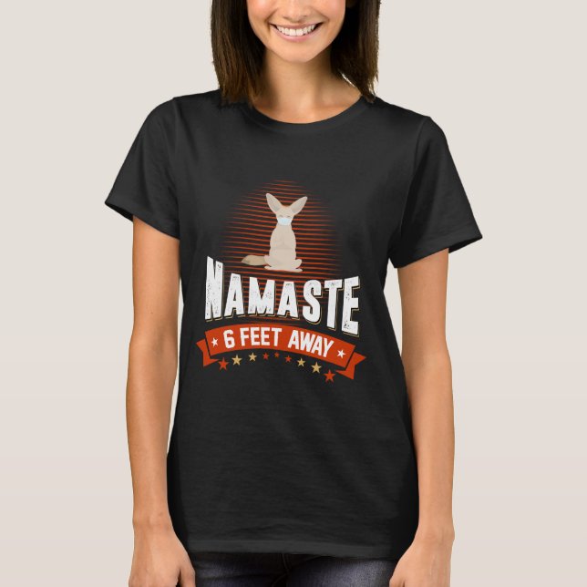 Camiseta Namaste 6 pés distante Raposa com máscara facial Y (Frente)