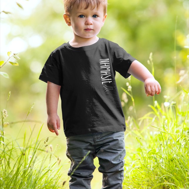 Camiseta Namaste texto moderno, crianças negras e brancas (Criador carregado)