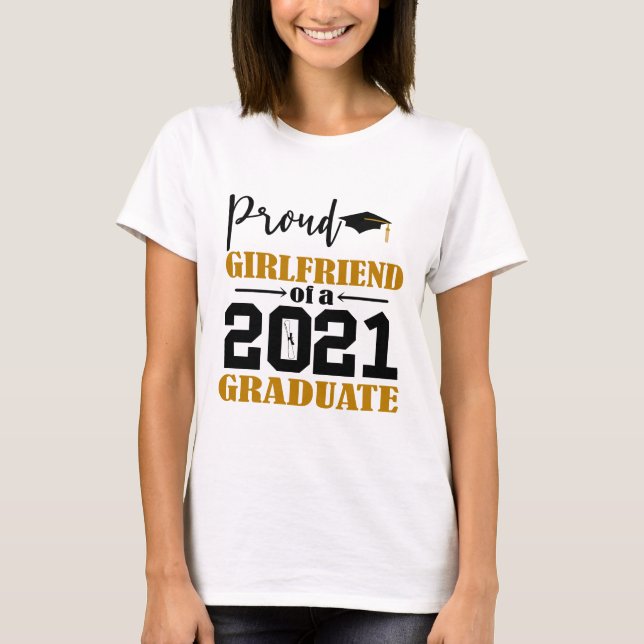 Camiseta Namorada de um Formando 2021 (Frente)