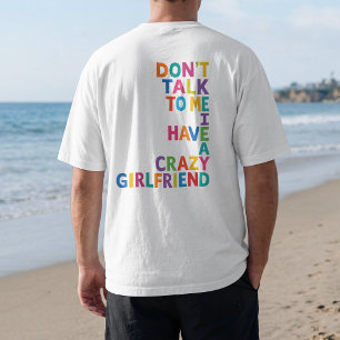 Camiseta Namorada Louca Arco-Íris – Relação Divertida e Col