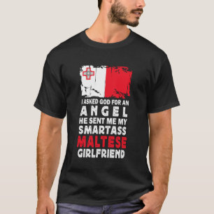 Camiseta Namorada Maltesa Engraçada e Inteligente Bandeira