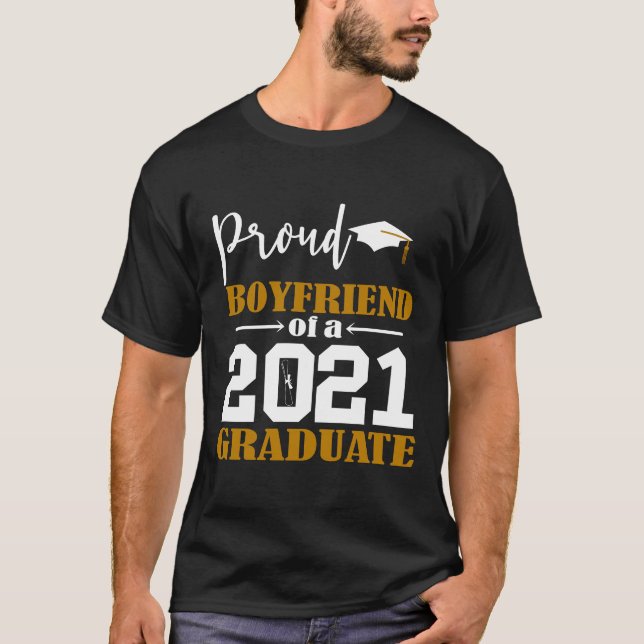 Camiseta Namorado de um Formando branco 2021 (Frente)
