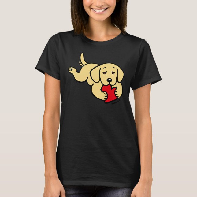 Camiseta Namorados Amarelo Labrador Mastigando Coração (Frente)