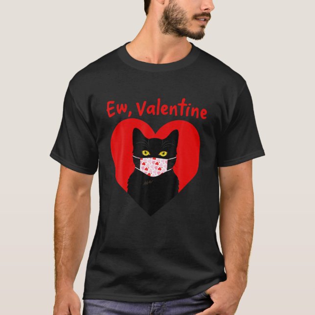Camiseta Namorados Gato Preto Negro Dia de os namorados Eng (Frente)