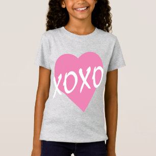 Camiseta Namorados XOXO Hugs Kisses Coração Cor-de-Rosa