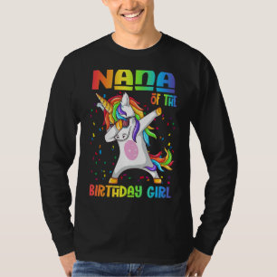 Camiseta Nana Da Rapariga De Aniversário A Bater No Unicórn