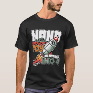 Camiseta Nana Do Garoto De Aniversário Batendo Em 4 Rocket 