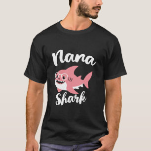Camiseta Nana Shark Madame Day Vovó Engraçado
