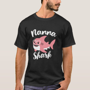 Camiseta Nanna Shark Madame Day Vovó Engraçado