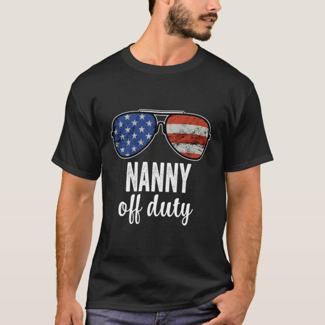 Camiseta Nanny Off Duty Flag Americano Sunglass (Frente)