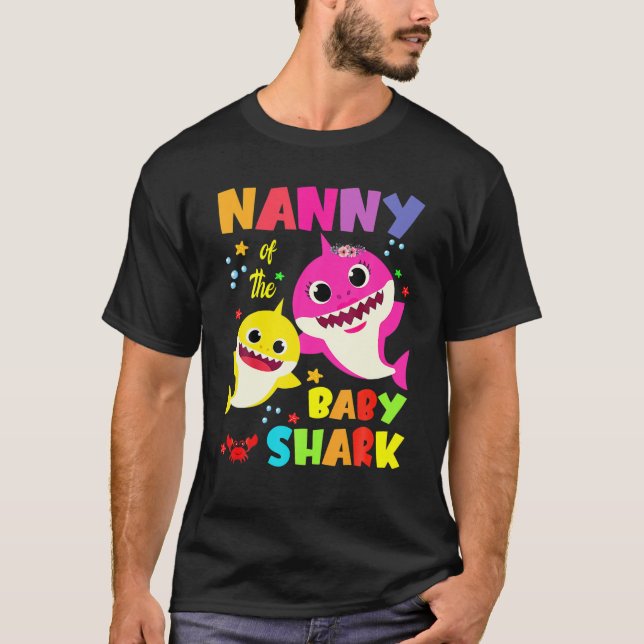 Camiseta Nanny Shark Gift Cute Baby Shark Family Match O (Frente)