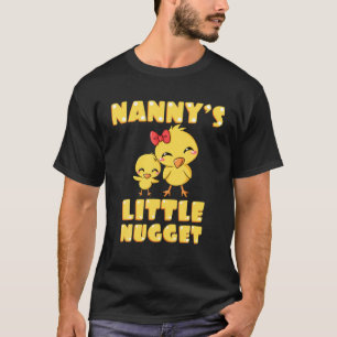 Camiseta Nanny's Little Nugget Chicken Lover Avó Mãe