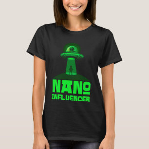 Camiseta Nano Influencia Espaço de Alienígena do Pun de Míd