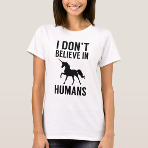 Camiseta Não Acredito Em Humanos