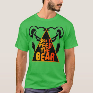 Camiseta Não alimente o urso