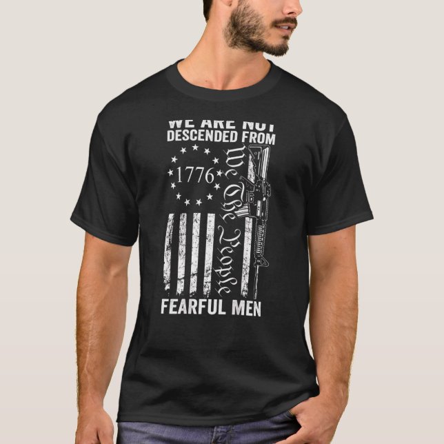 Camiseta Não Descendemos Do Caríssimo Homem Que Passa A Ban (Frente)