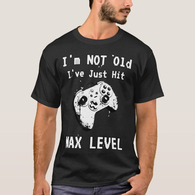 Camiseta Não é antigo. Avós de nível máximo Videos games an (Frente)