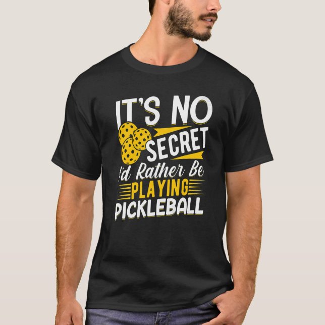 Camiseta Não é segredo que eu Preferencialmente jogar bola  (Frente)