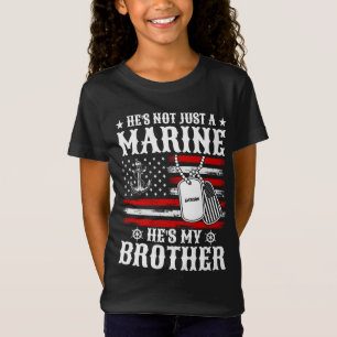 Camiseta Não é só um fuzileiro. Ele é meu irmão Patriótico