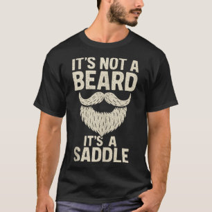 Camiseta Não É Uma Barba É Um Saddam - Engraçado Citação