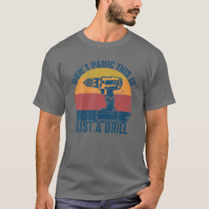 Camiseta Não entrem em pânico, é só uma picada que é e