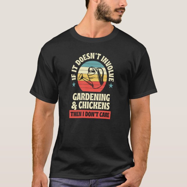 Camiseta Não envolve Jardinagem e Galinhas... (Frente)