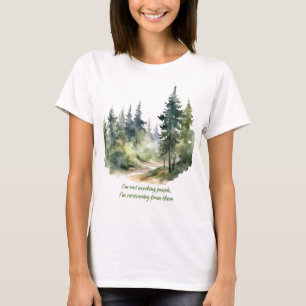 Camiseta Não Estou Evitando Pessoas, Estou Me Recuperando D