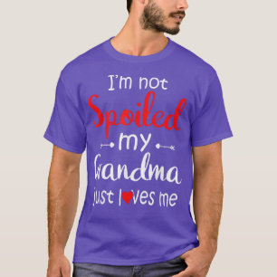 Camiseta Não estou mimado, minha avó só que eu me amo engra