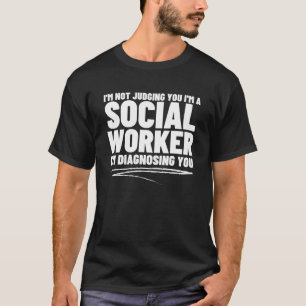 Camiseta Não estou te julgando, sou um trabalhador social 1