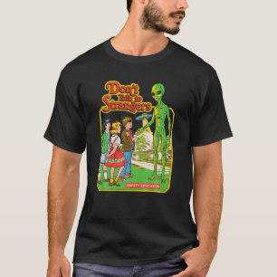 Camiseta Não Fale Com Estranhos Halloween - Dia de as mães 
