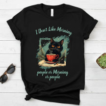 Não gosto de manhã, gato bebe café